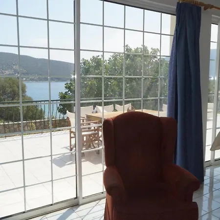 بيت ضيافة Elaia 50m From The Sea Agios Dimitrios (Evia)